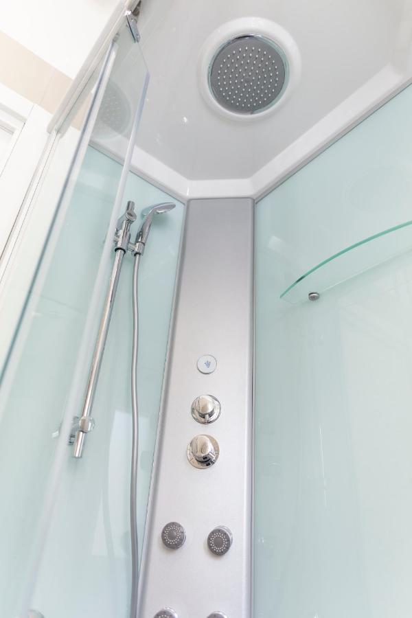 B&B Ninfea Luxury Salerno Ngoại thất bức ảnh